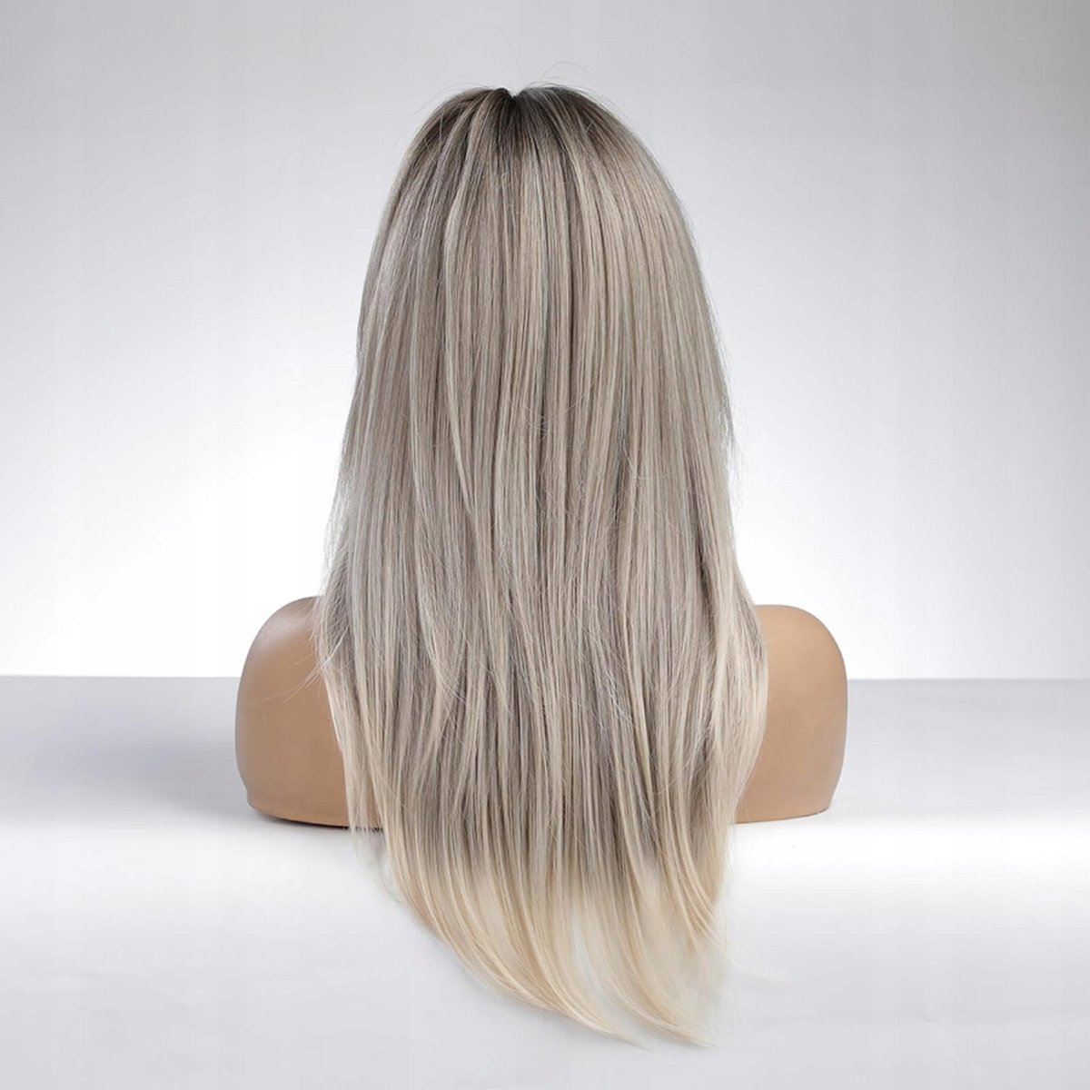 Peruka włosy długie syntetyczne jasny blond Honygebia