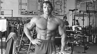 Podkładki pod mysz - PODKŁADKA POD MYSZ Z Nadrukiem 22x18 cm Arnold Schwarzenegger Tekst Prezent - miniaturka - grafika 1