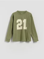 Bluzki dla chłopców - Reserved - Bawełniany longsleeve - oliwkowy - miniaturka - grafika 1