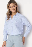 Koszule damskie - Jasnoniebieska Bawełniana Koszula w Paski z Haftowanymi Sercami Larnieka - miniaturka - grafika 1