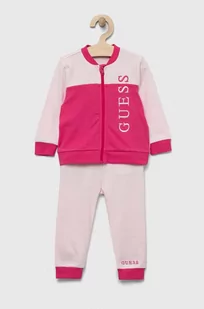Guess komplet bawełniany niemowlęcy kolor różowy - Komplety dla niemowląt - miniaturka - grafika 1