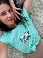 Koszulki i topy damskie - Miętowa koszulka przed Tobą wszystko - Pakamera - miniaturka - grafika 1