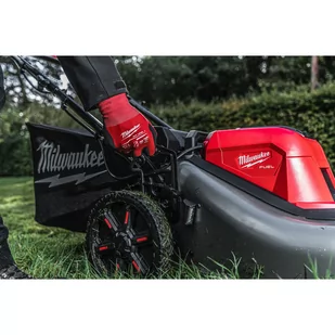 MILWAUKEE KOSIARKA AKUMULATOROWA M18 FUEL 53CM 2X18V F2LM53-0 - Kosiarki - miniaturka - grafika 8