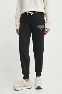 Spodnie damskie - Puma spodnie dresowe SQUAD kolor czarny z nadrukiem 677901 - grafika 1