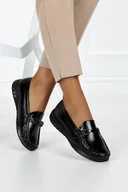 Mokasyny damskie - Czarne mokasyny lakierowane ze sprzączką damskie ze skórzaną wkładką Casu D23WX6-BP-38 - miniaturka - grafika 1