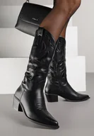 Kozaki damskie - Czarne Kozaki na Słupku w Stylu Kowbojek Ozdobione Tłoczeniem Latimesa - miniaturka - grafika 1