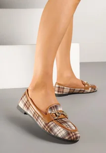 Brązowe Mokasyny w Eleganckim Stylu z Klamerką Irivas - Mokasyny damskie - miniaturka - grafika 1