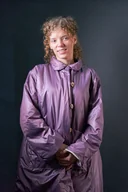 Kurtki damskie - Krótki płaszczyk nabłyszczany ocieplany oversize jasny fiolet - miniaturka - grafika 1