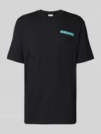 Koszulki męskie - T-shirt z nadrukiem z logo - miniaturka - grafika 1