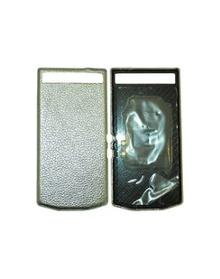 Blackberry PD Leather Battery Door Cover P`9982 grain silver - Etui i futerały do telefonów - miniaturka - grafika 1