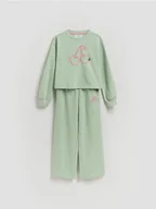 Spodnie i spodenki dla dziewczynek - Reserved - Bawełniany komplet z haftem - jasnozielony - miniaturka - grafika 1