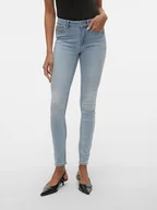 Spodenki damskie - Vero Moda Dżinsy - Skinny fit - w kolorze błękitnym - miniaturka - grafika 1