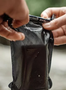 Podróżne etui na mydło w kostce Matador FlatPak™ Soap Bar - 	charcoal - Butelki dla niemowląt - miniaturka - grafika 13