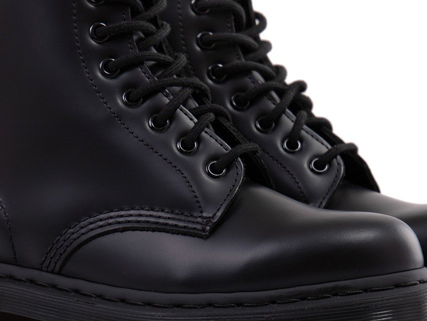 Dr.Martens Black Smooth Mono 1460-14353001 39