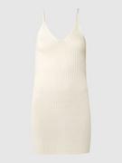 Sukienki - Sukienka mini z prążkowaną fakturą model ‘Deluca’ - miniaturka - grafika 1