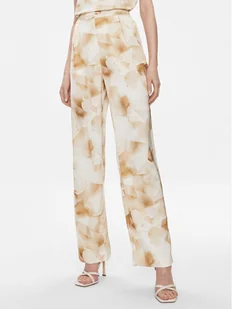 Calvin Klein Spodnie materiałowe K20K206884 Beżowy Regular Fit - Spodnie damskie - miniaturka - grafika 1
