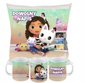 Gadżety dla niej i dla niego - ZESTAW PODUSZKA + KUBEK Prezent KOCI DOMEK GABI Bajka Gabi Kotki + IMIĘ 16 - miniaturka - grafika 1