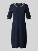 Sukienki - Sukienka z dzianiny o długości do kolan z nakładanymi kieszeniami model ‘Kaleo’ - miniaturka - grafika 1