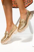 Mokasyny damskie - Złote mokasyny damskie błyszczące z ozdobą na bieżnikowanej platformie Casu M24X6-G-NO - miniaturka - grafika 1