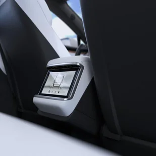 SZKŁO HARTOWANE SPIGEN GLAS.TR SLIM TESLA MODEL X 2022 / MODEL S 2021 BLACK - Akcesoria do tabletów i e-booków - miniaturka - grafika 6