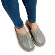 Kapcie damskie - NOWO, Szare papucie przewiewne kapcie, rozmiar 41 - miniaturka - grafika 1