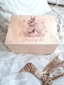 Pamiątka Chrztu Świętego - Kuferek wspomnień ZAJĄCZEK personalizowany, prezent na roczek, chrzest - miniaturka - grafika 1