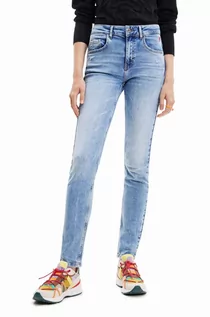 Spodnie damskie - Desigual jeansy damskie - grafika 1