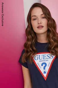 Guess T-shirt damski kolor granatowy - Koszulki sportowe damskie - miniaturka - grafika 1