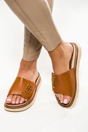 Klapki i japonki damskie - Brązowe klapki skórzane damskie złota ozdoba bieżnikowana platforma PRODUKT POLSKI Casu 50101-38 - miniaturka - grafika 1