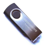 Pendrive - Pamięć pendrive 16gb GOODRAM twister mix  -uts2-0160k0r11- - miniaturka - grafika 1