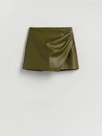 Spodenki damskie - Reserved - Spódnico-szorty z imitacji skóry - oliwkowy - miniaturka - grafika 1