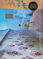 Obcojęzyczne książki o kulturze i sztuce - Steve McCurry The Unguarded Moment - miniaturka - grafika 1