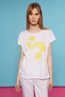 Koszulki i topy damskie - Biały t-shirt z nadrukiem - Femestage - miniaturka - grafika 1