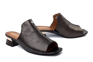 MACIEJKA 06360-20/00-5 grafit, klapki damskie - Maciejka - Klapki i japonki damskie - miniaturka - grafika 1