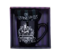 Gadżety dla graczy - Pyramid Wednesday Wear Black Kubek & Skarpetki - miniaturka - grafika 1