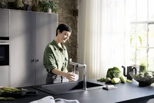 Hansgrohe Aqittura M91 SodaSystem 240 Bateria kuchenna wysoka z filtrem chrom 76837000 - Baterie kuchenne - miniaturka - grafika 1