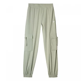 Damskie spodnie dresowe joggery Guess Aurlie Cargo Pants - zielone - GUESS - Spodnie sportowe damskie - miniaturka - grafika 1