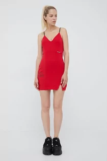 Sukienki - Labellamafia LaBellaMafia sukienka kolor czerwony mini dopasowana - Labellamafia - grafika 1