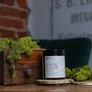 Bydgoska Wytwórnia Mydła Świeca sojowa Spacer Po Lesie 180ml - Świece - miniaturka - grafika 1