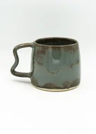 Kubki - Ceramiczny kubek z wygodnym uszkiem - miniaturka - grafika 1