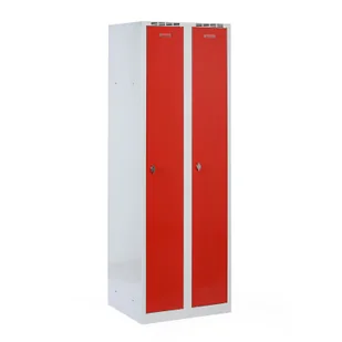 Metalowa szafka ubraniowa na cokole, 2-drzwiowa, 1800 x 600 x 500 mm, zamek obrotowy, drzwi czerwone - Szafki biurowe - miniaturka - grafika 1