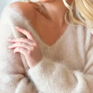 Swetry damskie - TEMU Sweter damski z dekoltem w serek - francuska elegancja, opadające ramiona, puszysty moher, długi rękaw, miękki i niepodrażniający, niezbędnik na - miniaturka - grafika 1