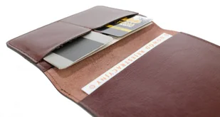 Etui Na Karty Dokumenty PolskaGalanteria Duże Skóra Naturalna Pionowe CZARNY Z BŁĘKITNĄ NITKĄ - Etui na dokumenty i karty - miniaturka - grafika 6