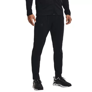 Spodenki męskie - Under Armour Pique Track Pants 1366203-001 męskie spodnie czarne - grafika 1