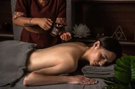 Czasopisma - Masaż świecą w Thai Bali Spa w Wołominie - miniaturka - grafika 1