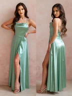Sukienki - Miętowa sexowna satynowa sukienka rozkloszowana z odkrytymi plecami rozkloszowana maxi Princess - PERFE - miniaturka - grafika 1