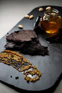 Zdrowa żywność - Jerky suszone mięso z Wołowiny o smaku Miód - Musztarda 250g Meat - miniaturka - grafika 1