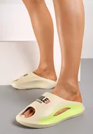 Klapki i japonki damskie - Ciemnobeżowe Płaskie Klapki z Lekkiej Pianki i Ozdobnym Napisem Tesolen - miniaturka - grafika 1