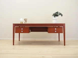 Biurko tekowe, duński design, lata 70, Finn Juhl, France & Son - Biurka Biurko tekowe, duński design, lata 70, Finn Juhl, France & Son - Biurka - miniaturka - grafika 1