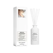 Zapachy do domu - Maison Margiela Replica Lazy Sunday Morning Diffuser 185.0 ml - miniaturka - grafika 1